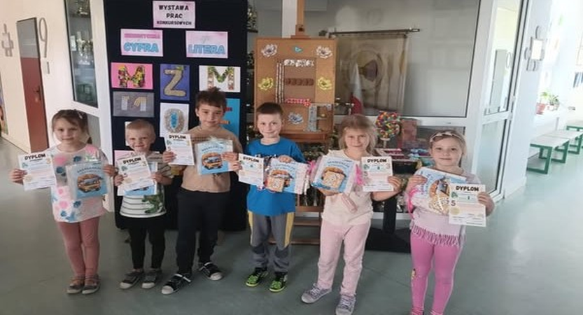 Read more about the article Konkurs plastyczny „Sensoryczna cyfra lub litera”